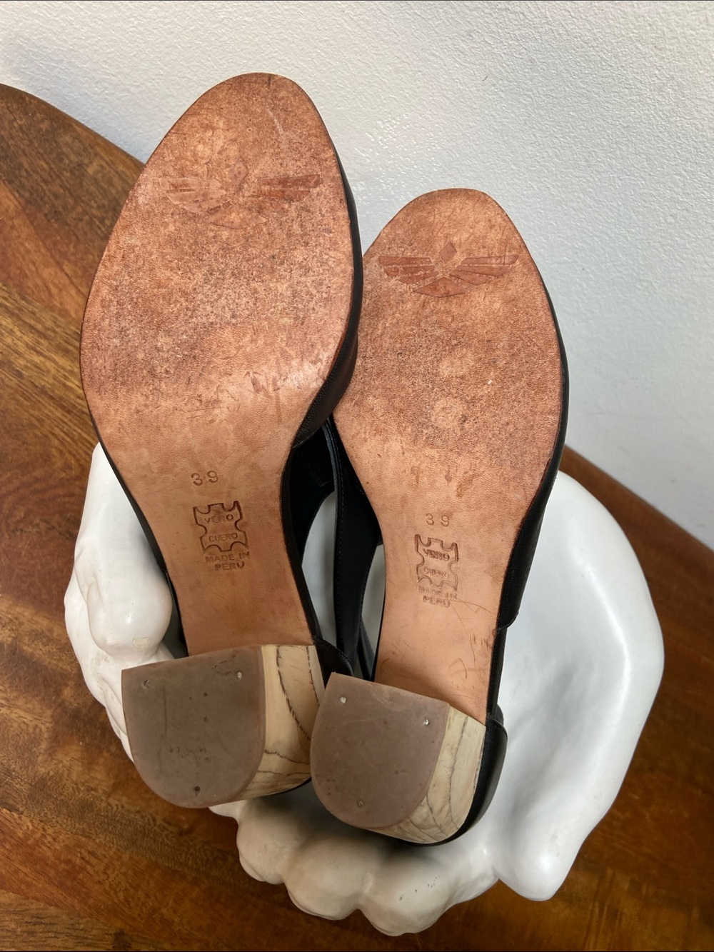 Fortress of Inca Luna Naya Anthropologie Black Leather Slingback Heels - Picture 10 of 12